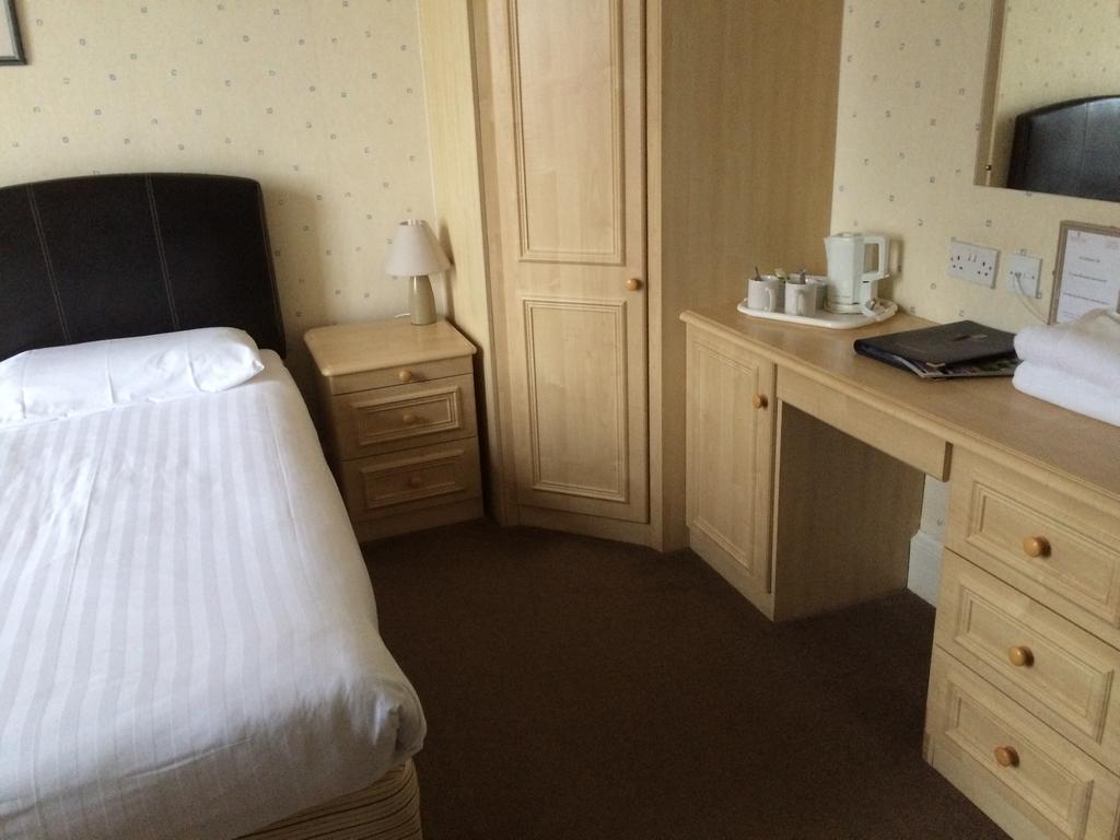 Annfield House Hotel Irvine  Zewnętrze zdjęcie